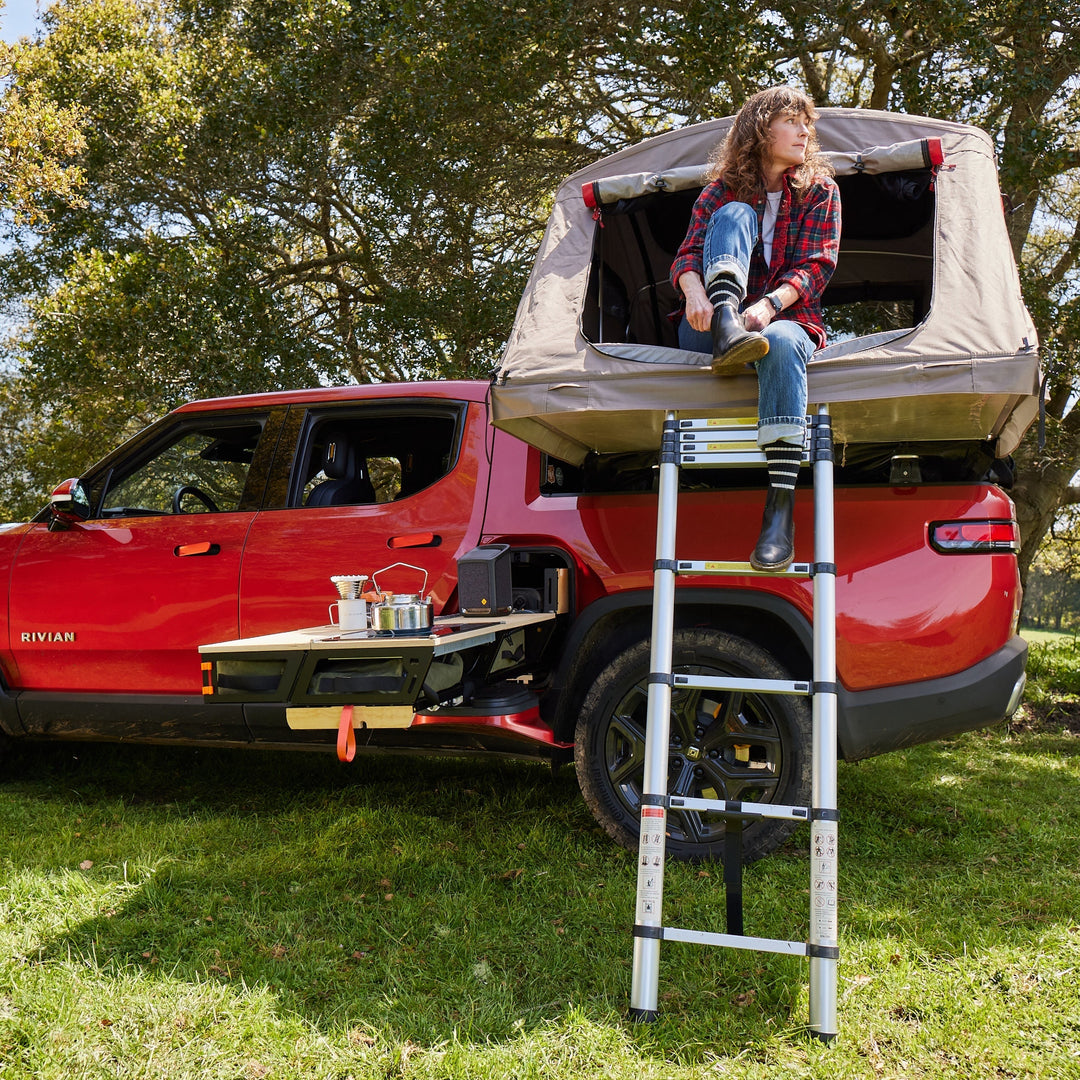 rivian r1t tent Rivian R1T