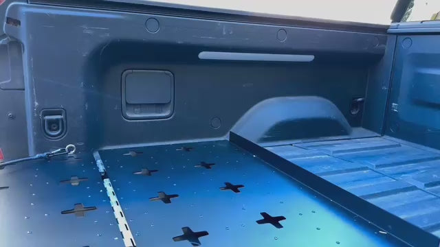 R1T Bed Glider